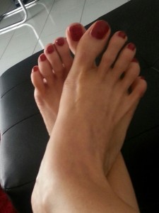 i miei piedini-linda evil